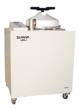 LMQ.J 3870C立式壓力蒸汽滅菌器