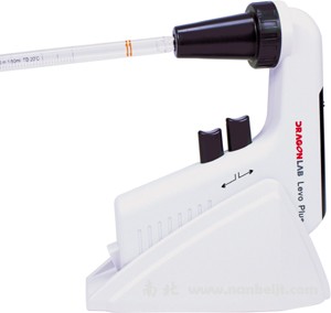 Levo Plus 大容量電動移液器