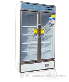 YY-700藥品陰涼箱