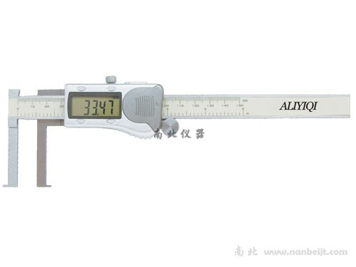 刀口型內溝槽數顯卡尺