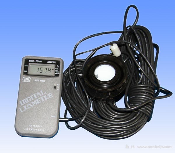 ZDS-10W-2D型水下照度計