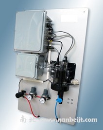 電極法”余氯“監測分析儀