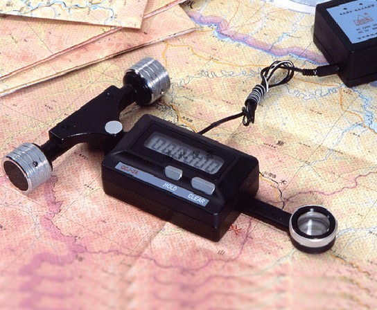 QCJ-2A型數(shù)字式求積儀