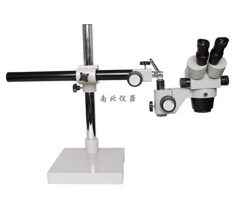 XTL-60連續(xù)變倍體視顯微鏡