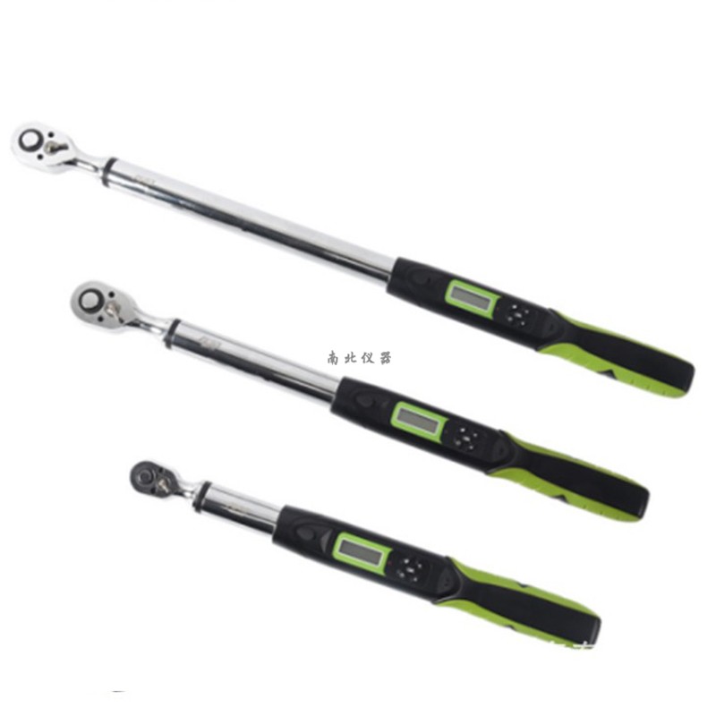 AWG3-135R  3/8鋼筋頭數顯扭力扳手（帶通訊）